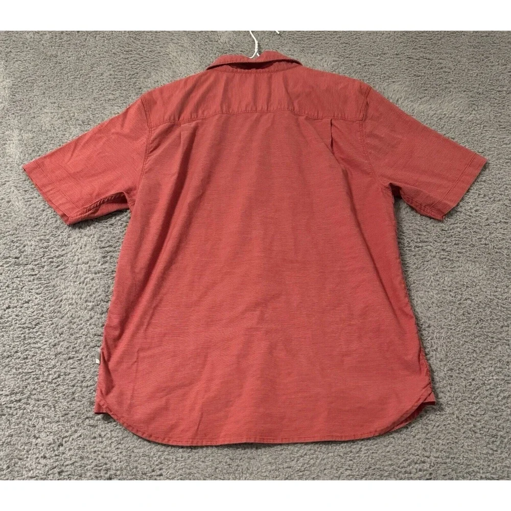 The North Face Shirt Mens Medium Short Sleeve Pocket Walking Hiking‎ Red